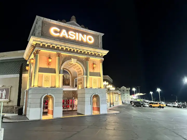 Peppermill Hotel Casino : Wendover